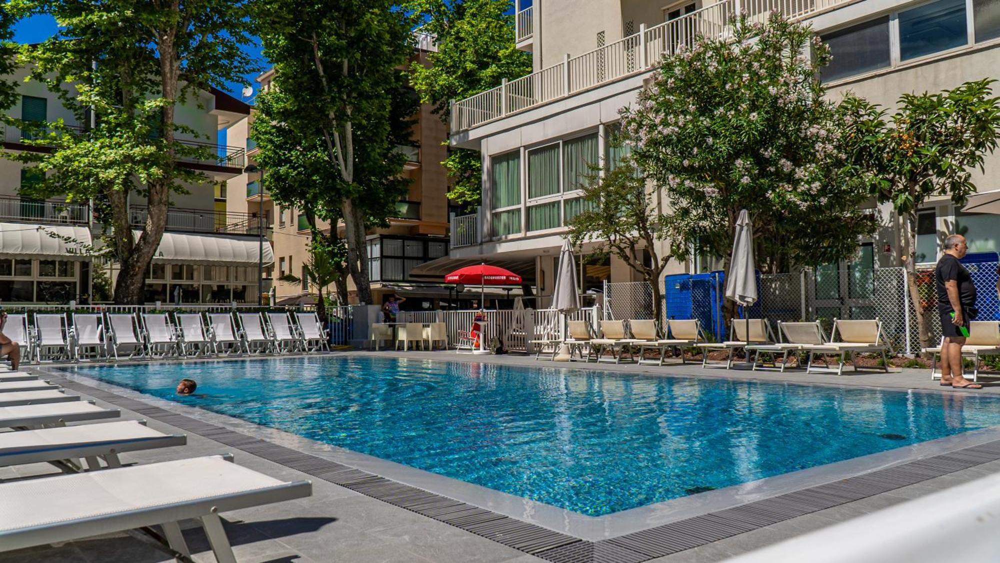 Hotel Aiglon Rimini Exterior foto